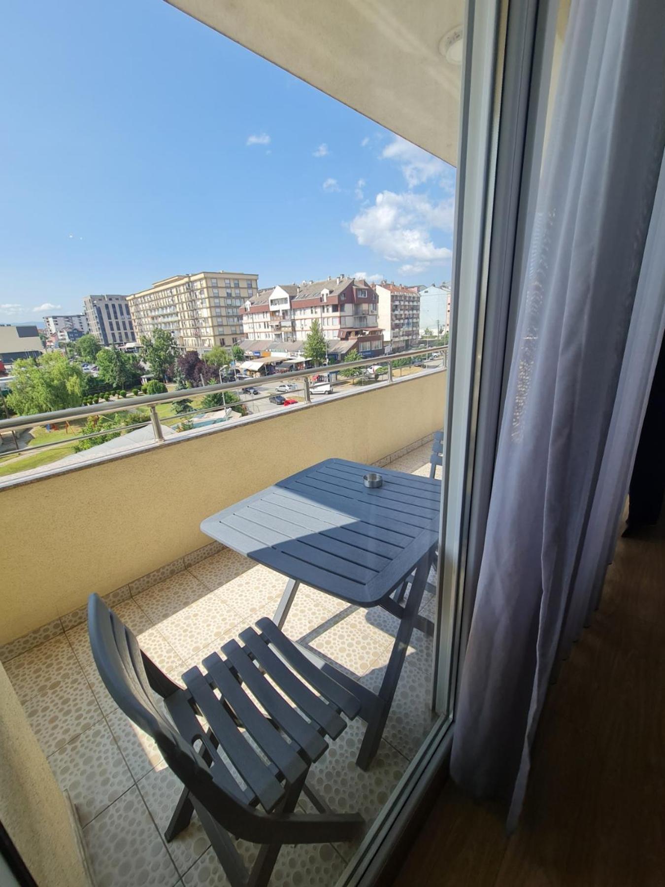 Apartment 2 Plisi Gjilan Екстер'єр фото